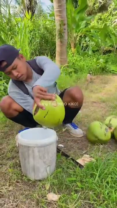 Es kelapa muda seger banget🤤 #56   #KOOKIKO
