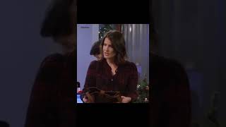 Patrice helping Robin | How I Met Your Mother #shorts #robin #robinscherbatsky #himym #patrice