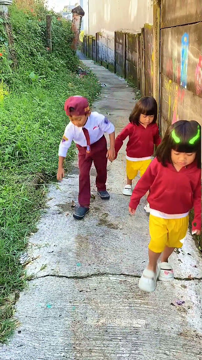 KINI KU SADAR KOP SEKOP SEKOP