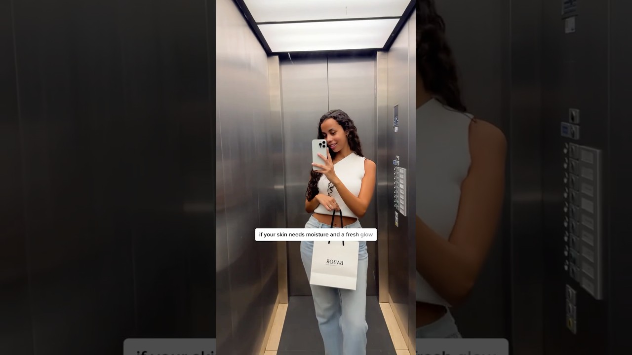 Tried the new Microbiomic Facial? A reset for stressed skin—ask your therapist for a Nutri boost 💧