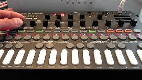 Sonicware LIVEN 8bit warps chiptune demo