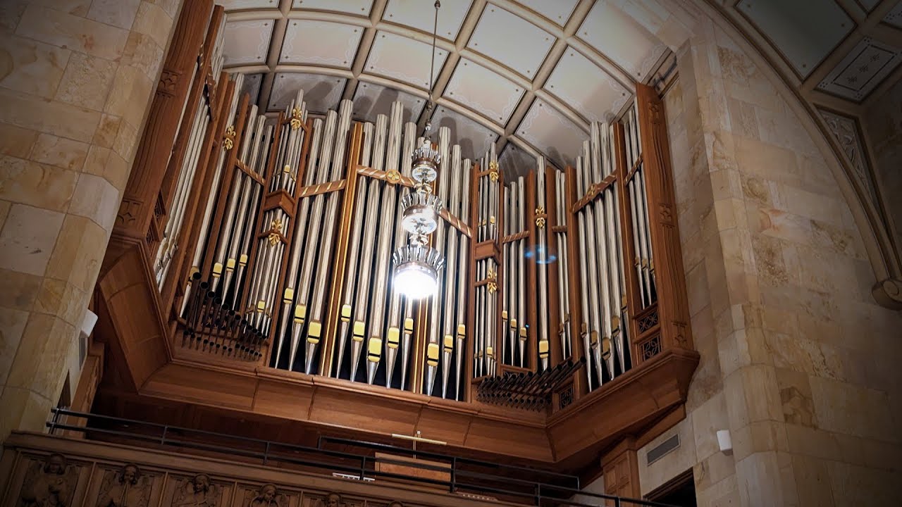 Christ The King Dallas Christmas Eve Mass