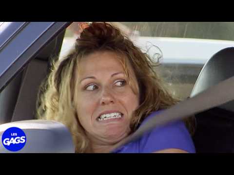 Elle a causé un accident | Juste Pour Rire Les Gags