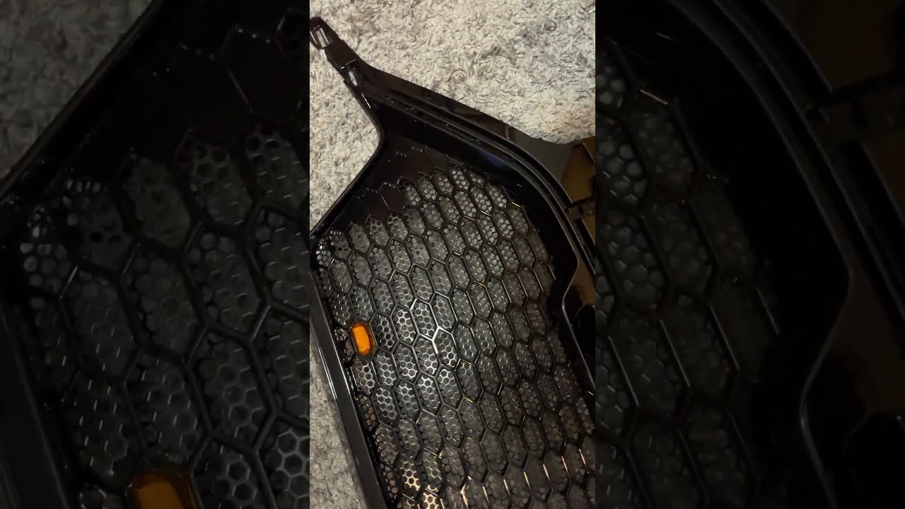 Explorer Raptor Grill 