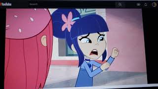 Katie Foresters Reaction Blueberry Muffins Scary Face