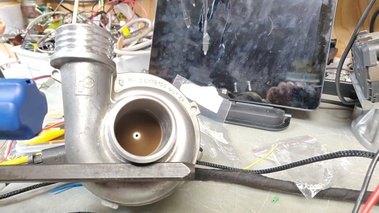 Pierburg CWA 400 pump from BMW control by... rusEFI test 2 YouTube