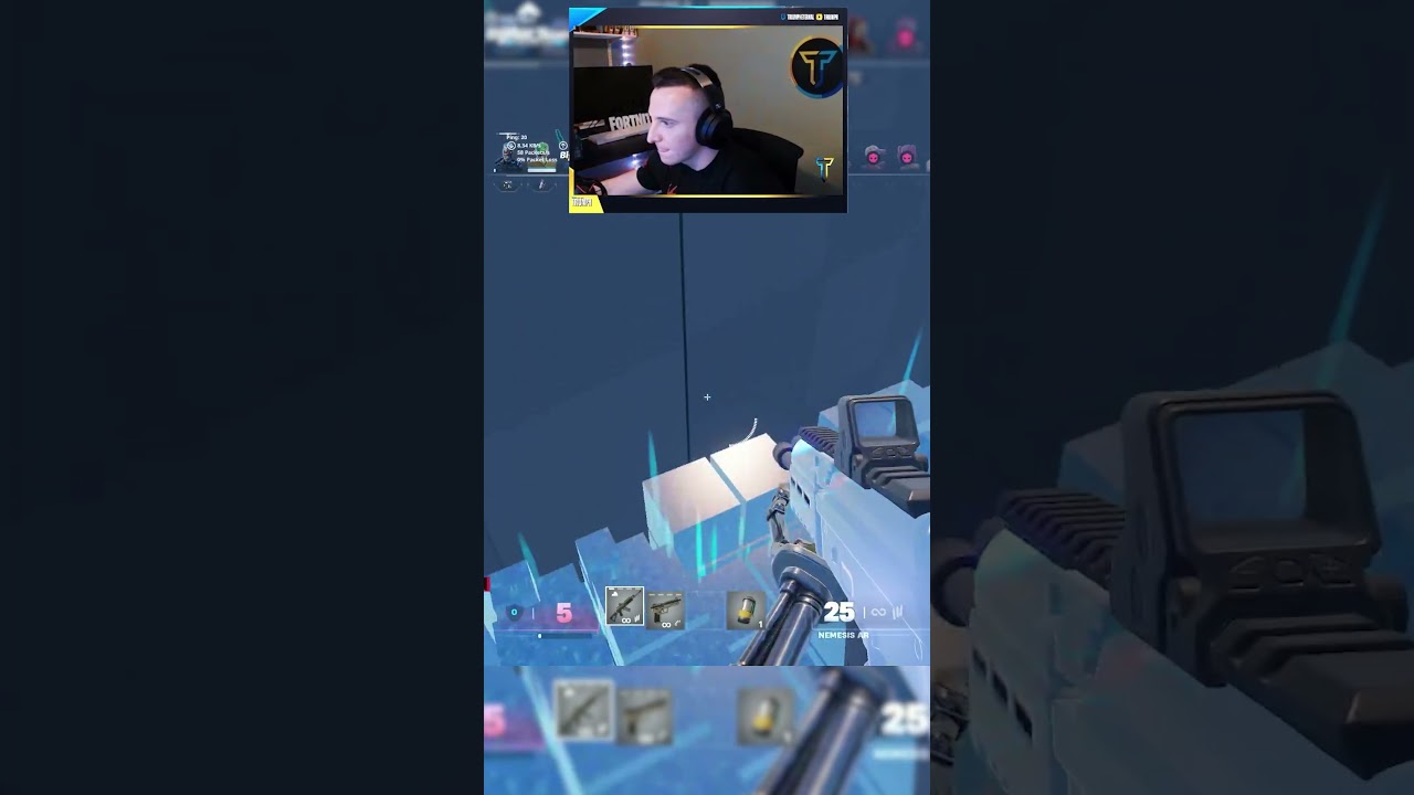 Настенный гаджет пользуется огромной популярностью на K-Zone Commons 🔥