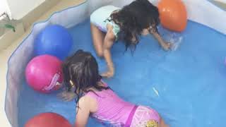 Viki Kiki En La Piscina Diversion Niñas Home Playingeatingcanciones Infantilesvideos