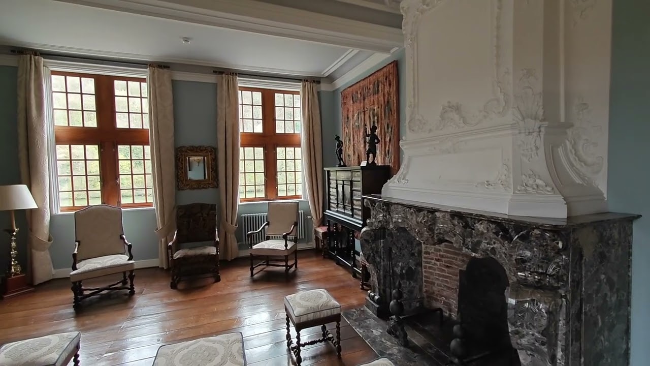 Le Château de Freÿr