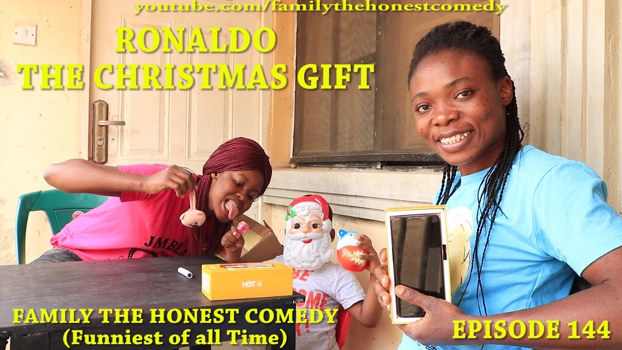 FUNNY VIDEO (RONALDO THE CHRISTMAS GIFT) (Family The Honest Comedy