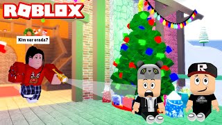 Evdeki Kıza Görünmeden Hediyeleri Bırak! Yakalandık mı? - Panda ile Roblox Saving Christmas!