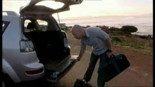 The Zoom Review Episode 13 - Mitsubishi Outlander