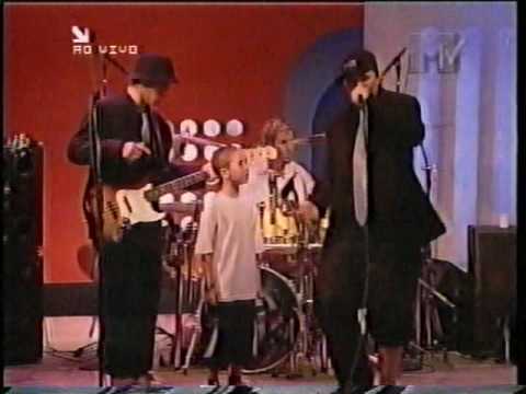 Charlie Brown Jr. - Tudo Mudar - Super Nova MTV 2000