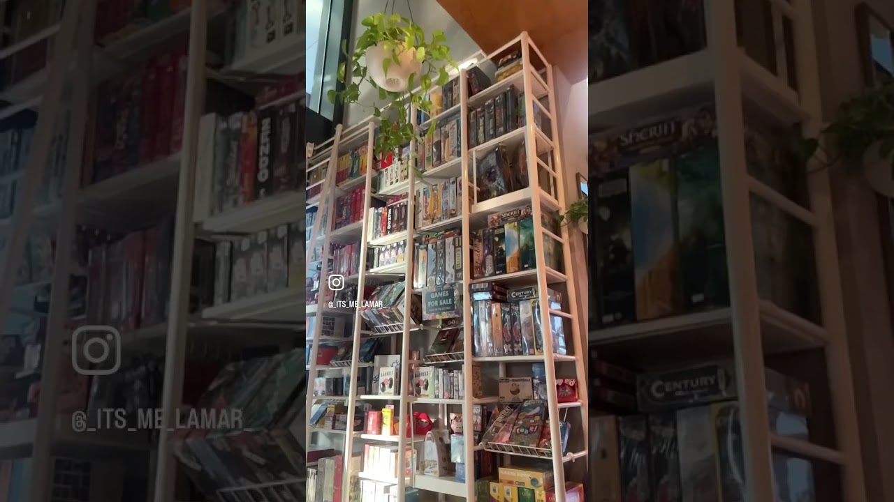 Unwind(board game cafe )