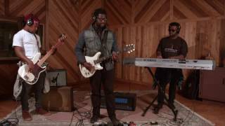 Kerry "2 Smooth" Marshall | TheMusicianShip.org screenshot 4