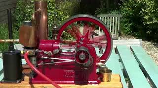 Model Gardner O Type in the Garden