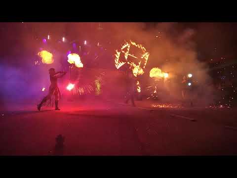 вогняне шоу Романів 