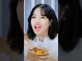 Lisa eating fancam 🥟🍢 #lisa #blackpink #blink #kpopeating
