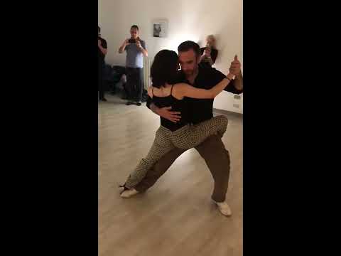 Clase Avanzata de Tango Nuevo - Luca Napoli Y Elena Adamou " Transform "