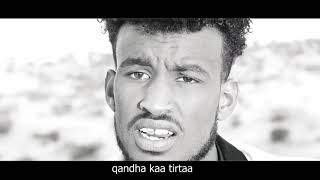 Khaalid Kamil   Qalbi Jabay  New Somali Music 2018 Official video