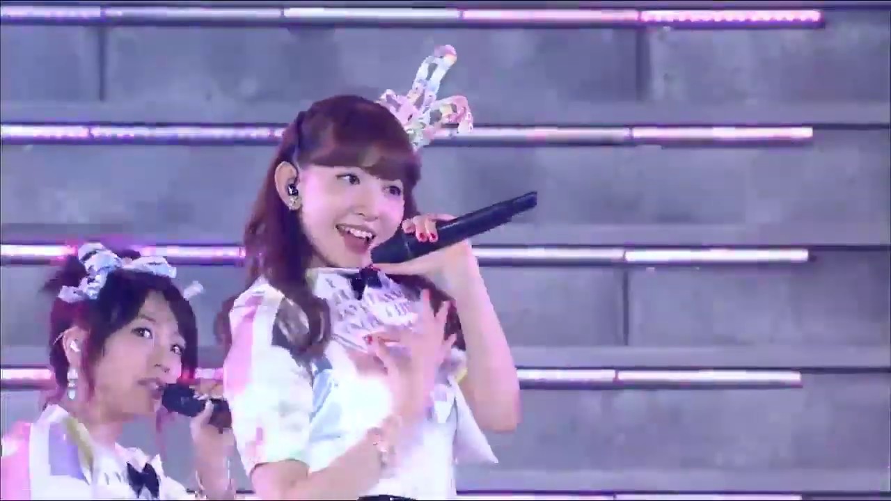 AKB48 - Flying Get (Tokyo Dome Concert 2014) - YouTube