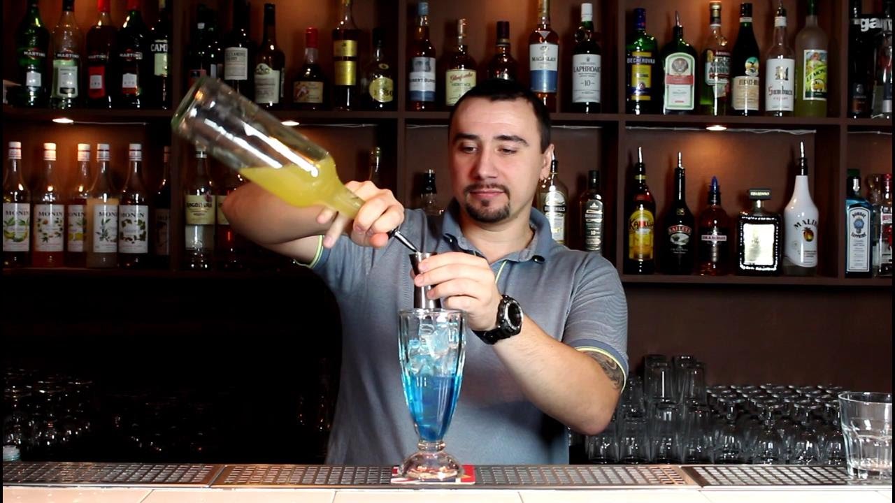 Коктейль Голубая Лагуна (Blue Lagoon) рецепт