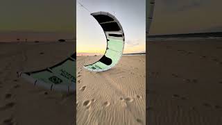 Pouso ancorado no kitesurf ! @newlandtoyota2681 @CabrinhaKitesurfing