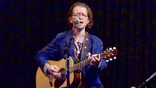 Famous Michael Grimm - Don’t Close Your Eyes Wealth