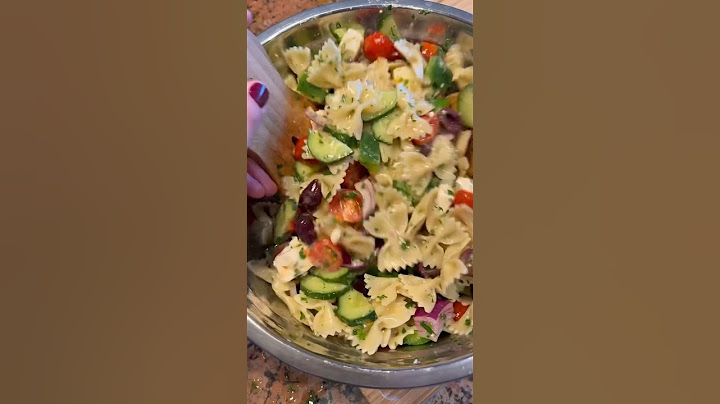 The best pasta salad for summer 2023💛 full recipe at spoonfulofsi.com 🫶 #recipe #pastasalad