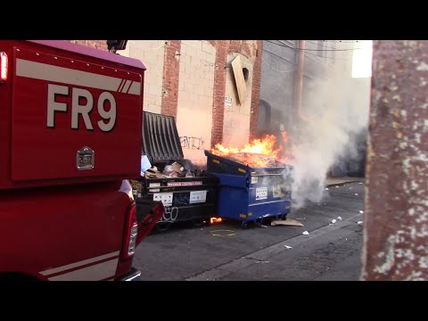 *Early Arrival* LAFD Fast Response 9 - Rubbish Fire