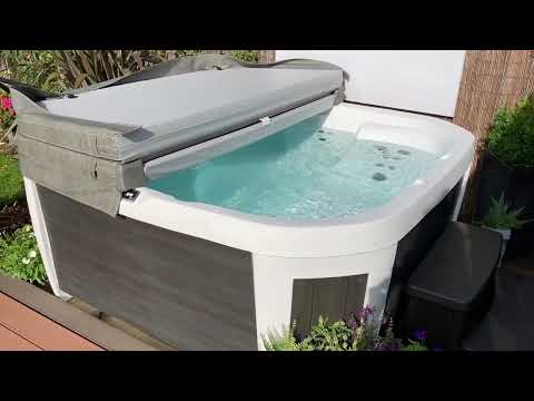 Happy Hot Tubs Happy 25 Lounge / Aquaterra Spas Brighton 25. Costco Hot Tub