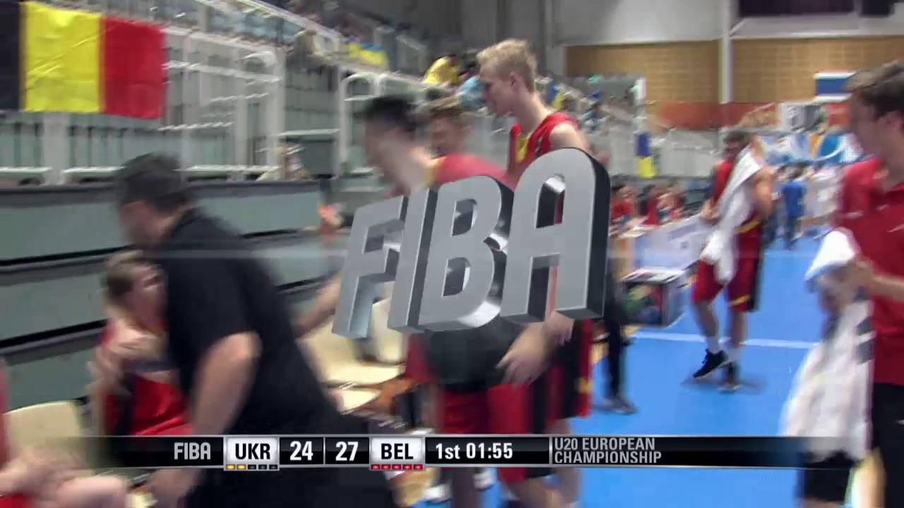 #FIBAU20Europe - Thibaut Vervoot Sinks Buzzer-Beater from 3/4-court vs. Ukraine koripallokori