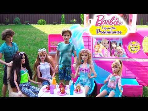 Видео: Мультик Ураган унес Барби Сестры на пикнике в Автодомике Куклы для девочек ♥ Barbie Original Toys