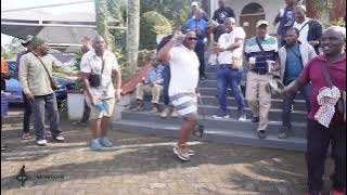 NDLONDLO BASHISE, KUYADULA UKUBA INSIZWA: AMABUTHO UMHLABA UHLANGENE AMABUTHO. #UMBUMBULU