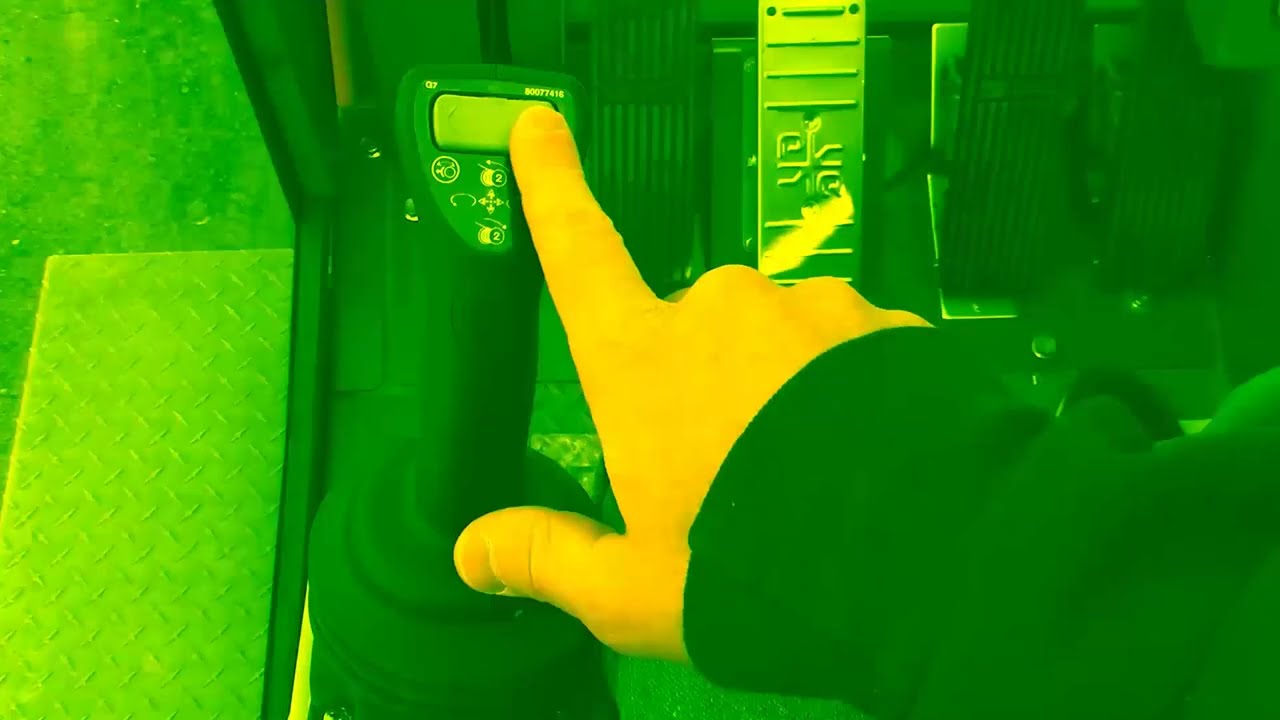 Grove TMS500 2 Superstructure Driving Features - Manitowoc Garage