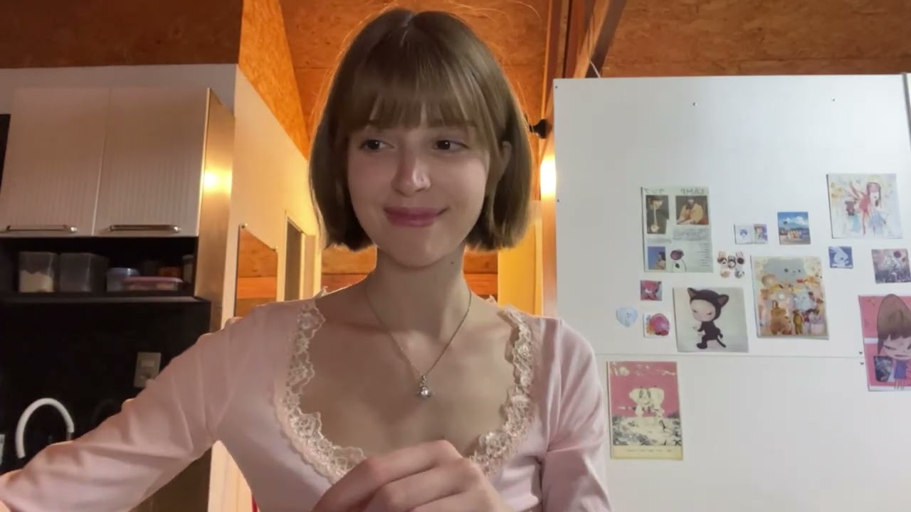 Perfume tapping Asmr 