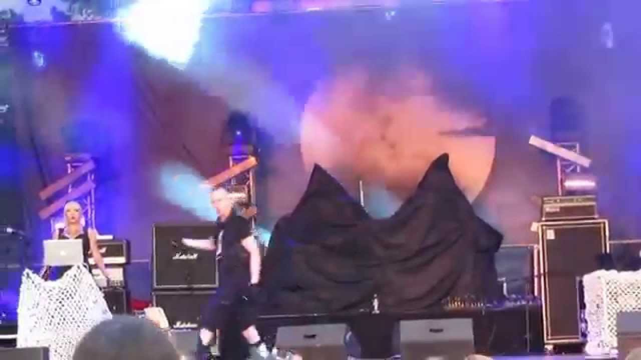 Grendel "Zombie Nation" Live Castle Party 2014 (Bolków) YouTube