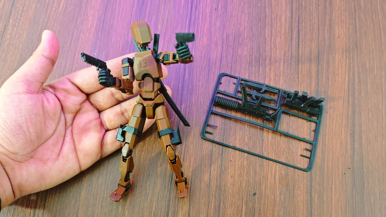 Распаковка и сборка манекена фигурки Титана Т13 (коричневого цвета).