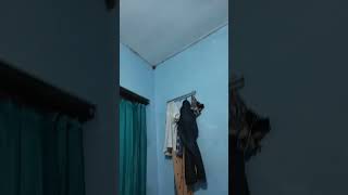 Aku Cuma Bisa Diam