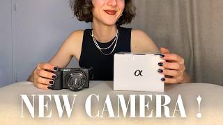 ASMR Finally Got a New Camera 📷 Unboxing *French Accent*