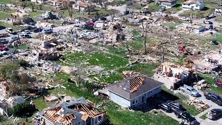 Tornado devastates neighbourhood in Elkhorn, Nebraska | SWNS