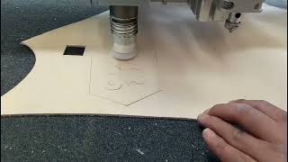 1625 Digital Cutting Machine Cutting Leather & Foam | Vibration Knife CNC Cutter