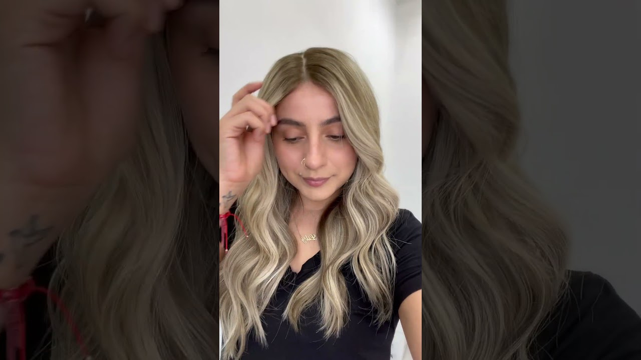 Such a stunning cool ashy blonde wig!! 