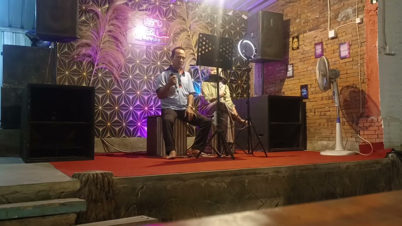 Duet manis mera dan yu Abah Goni dan mbk Naning edisi karaoke