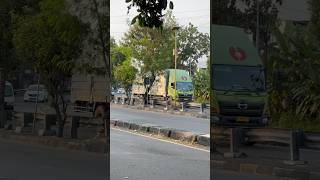 Bus Telolet TRUK TRONTON Besar dan Panjang #bustelolet #automobile #trukmania