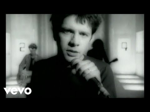 Putar Kissing my Song - Indochine