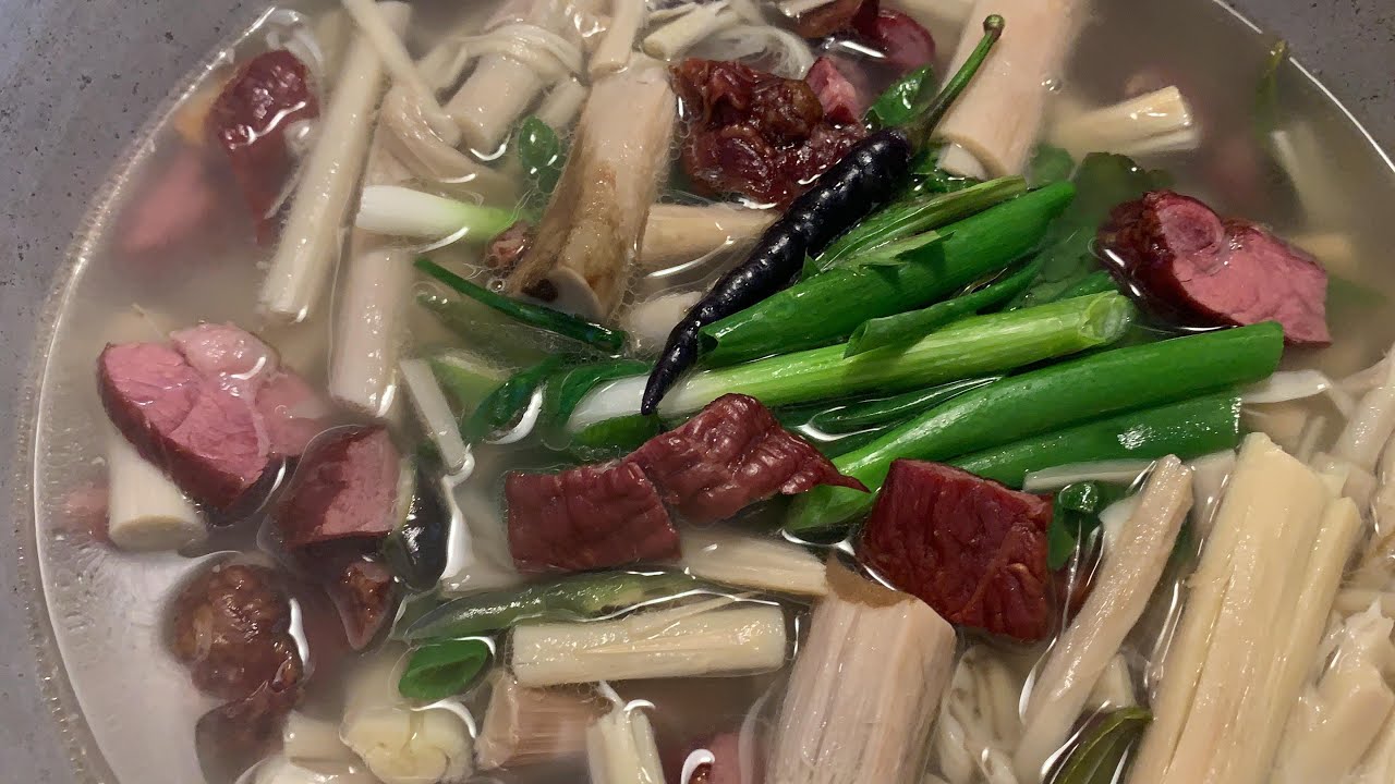 How To Make Hmong Beef Jerky Bitter Soup🥣Qhia Ua Plawv Vam Leeb Iab