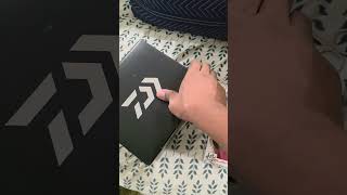 unboxing daiwa basia surf scw 45qd 2019