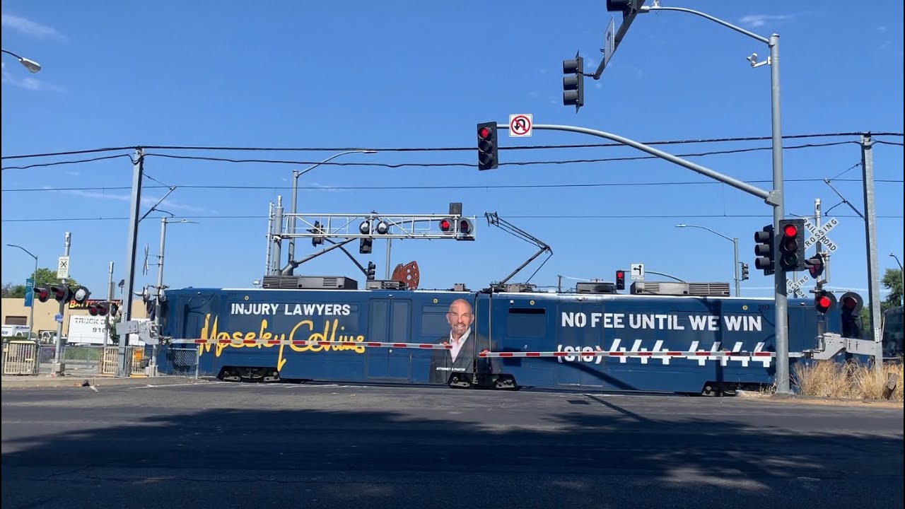sacrt-240-richards-boulevard-railroad-crossing-sacramento-ca-youtube