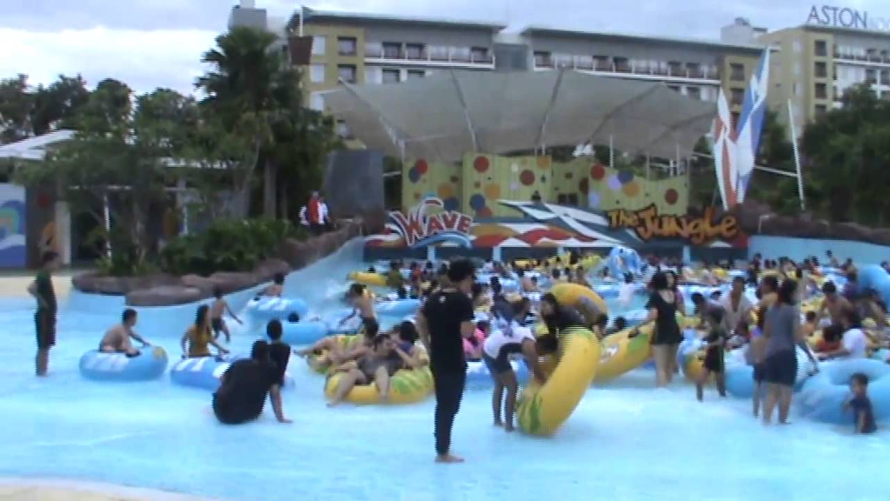 The Jungle Water Park Bogor - YouTube